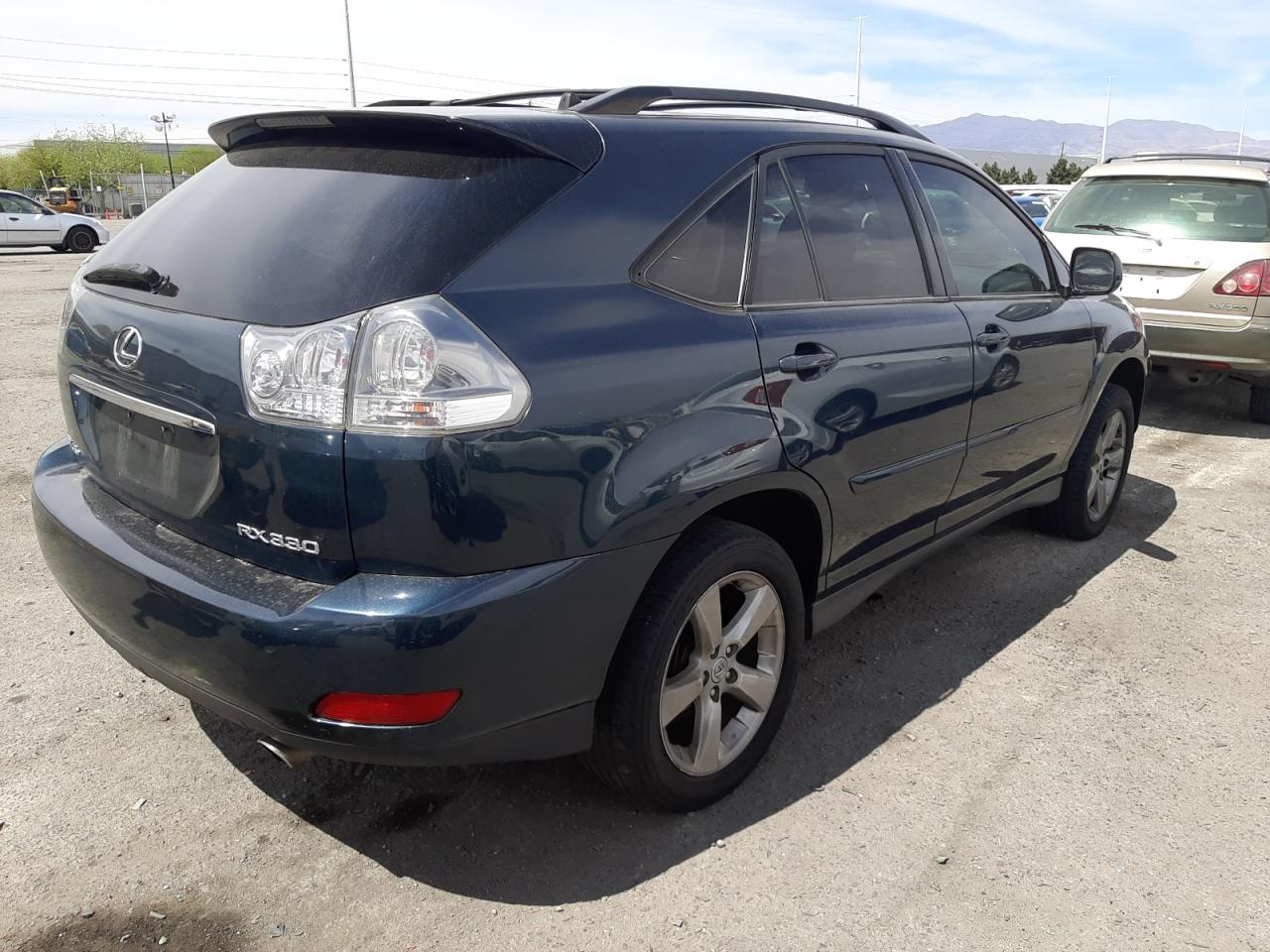 Photo 4 from auction – 2004 LEXUS RX 330 with VIN JTJGA31U540006698
