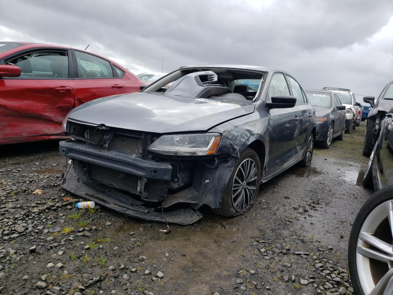 Photo 9 from auction – 2018 VOLKSWAGEN JETTA SE with VIN 3VWDB7AJ7JM222834