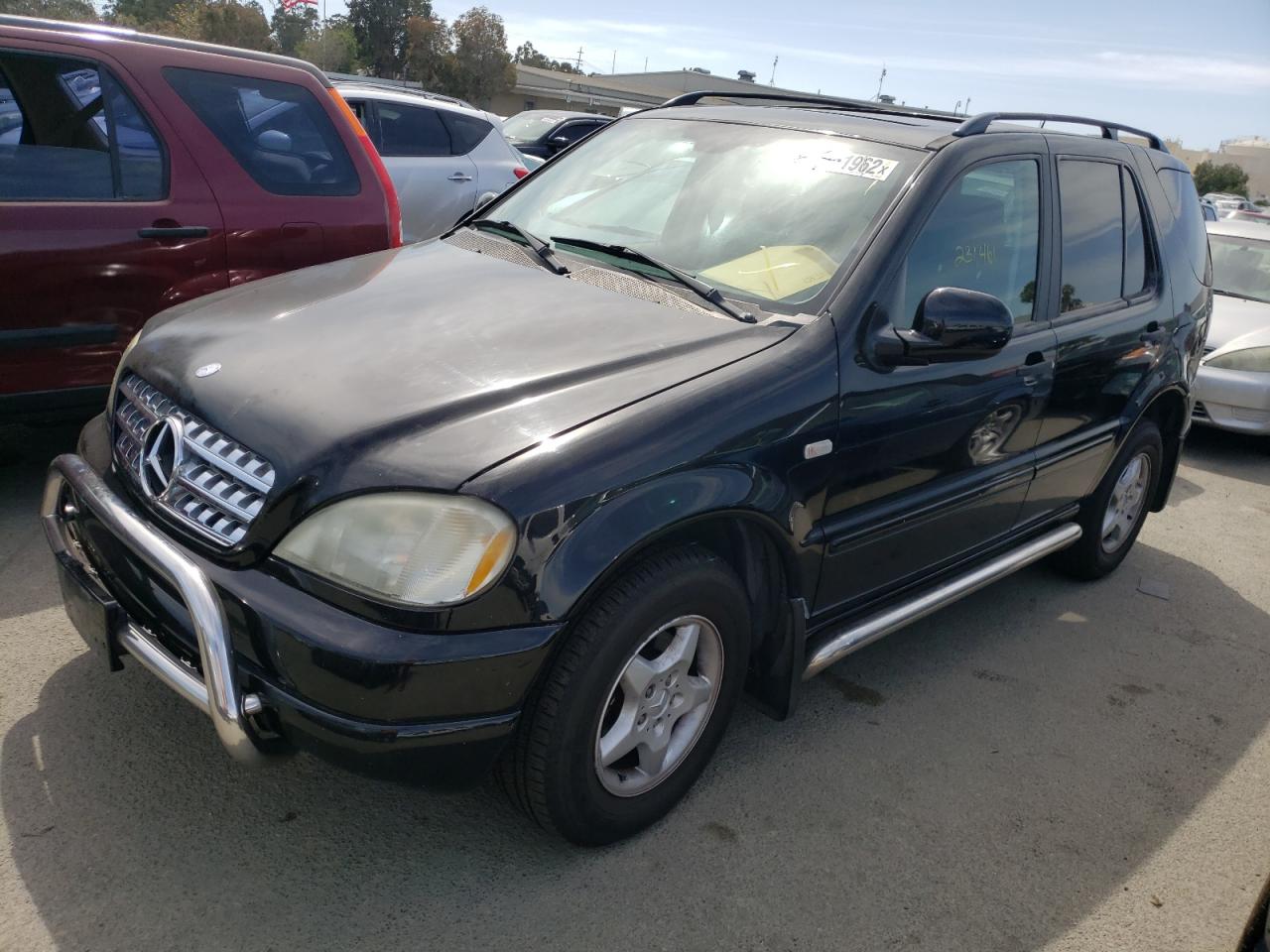 Photo 2 from auction – 2000 MERCEDES-BENZ ML 320 with VIN 4JGAB54E6YA153615