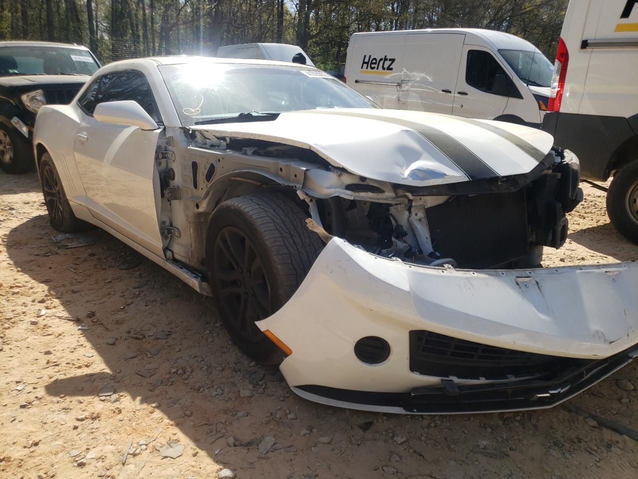 CHEVROLET CAMARO LS 2015 with VIN 2G1FB1E37F9176841 - Photo from auction