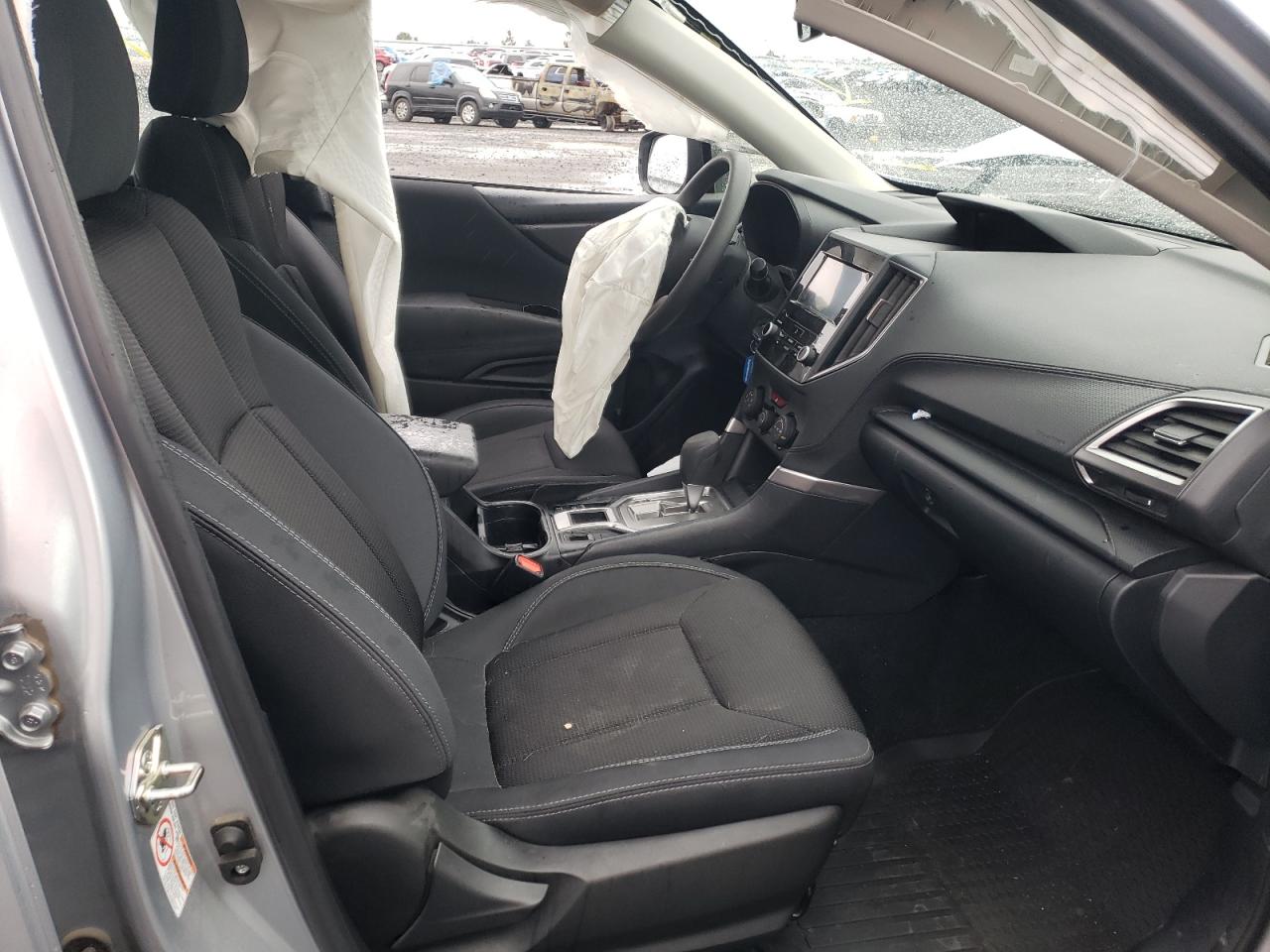 Photo 5 from auction – 2019 SUBARU FORESTER with VIN JF2SKACC5KH508128