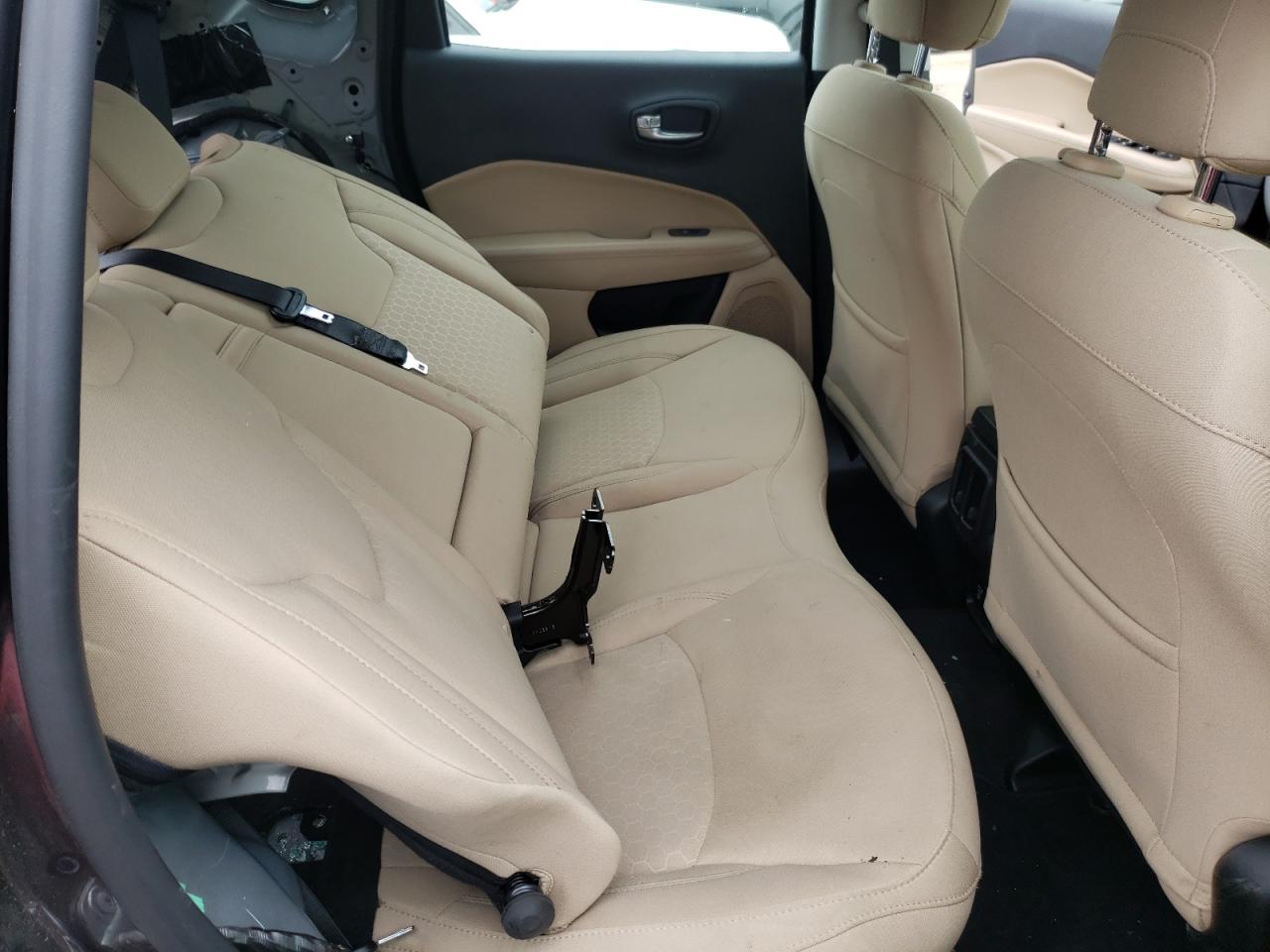 Photo 6 from auction – 2019 JEEP COMPASS SP with VIN 3C4NJDAB1KT638774