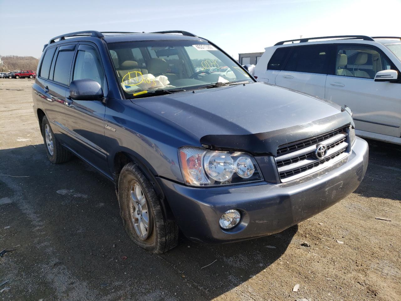 TOYOTA HIGHLANDER 2001 with VIN JTEHF21A310005873 - Photo from auction