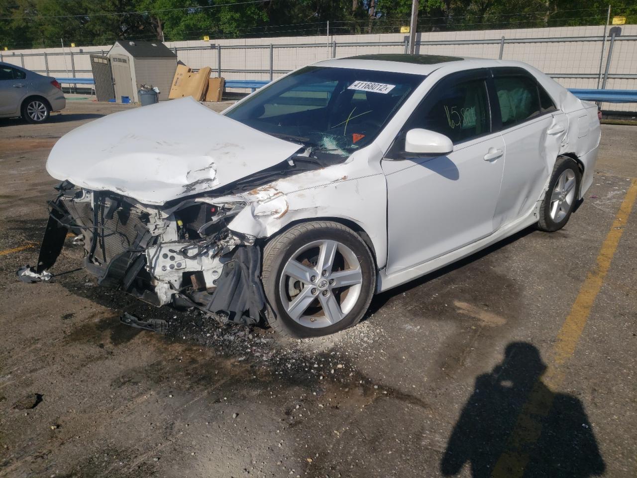Photo 2 from auction – 2012 TOYOTA CAMRY BASE with VIN 4T1BF1FK6CU151696