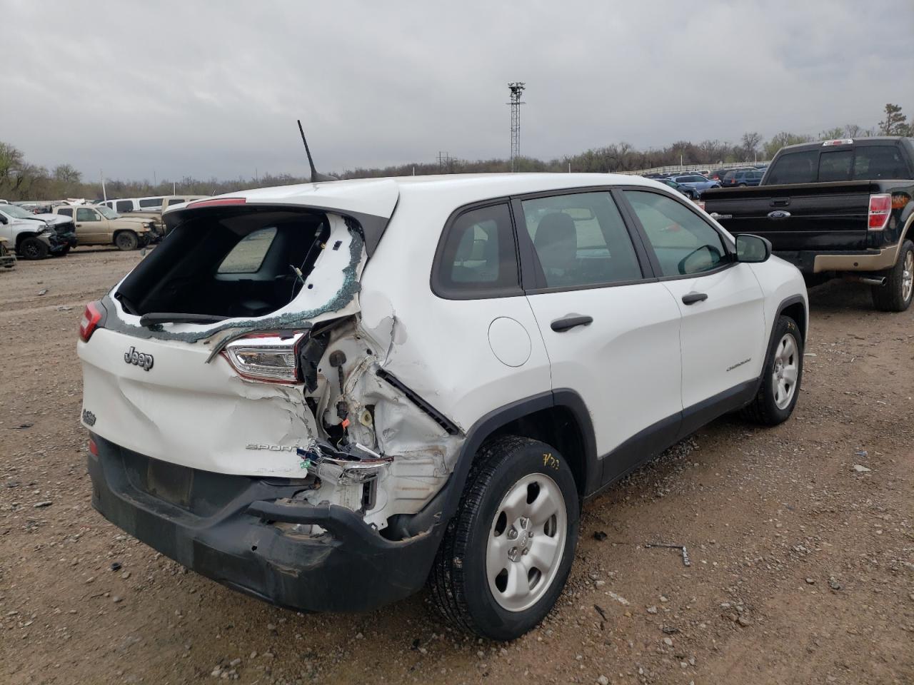Photo 4 from auction – 2017 JEEP CHEROKEE S with VIN 1C4PJLAB1HW640899
