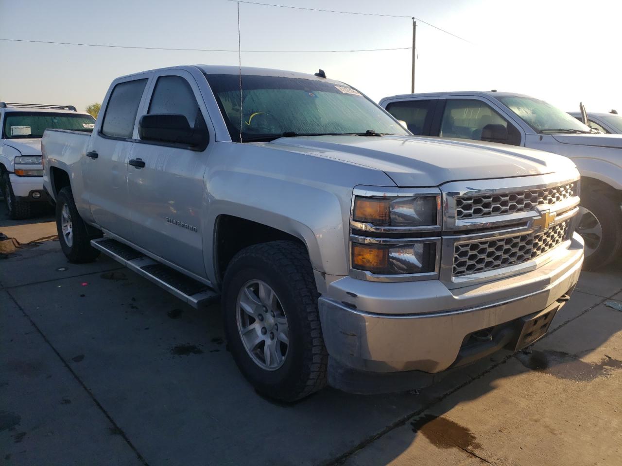 CHEVROLET SILVERADO 2014 with VIN 3GCUKREH5EG367509 - Photo from auction