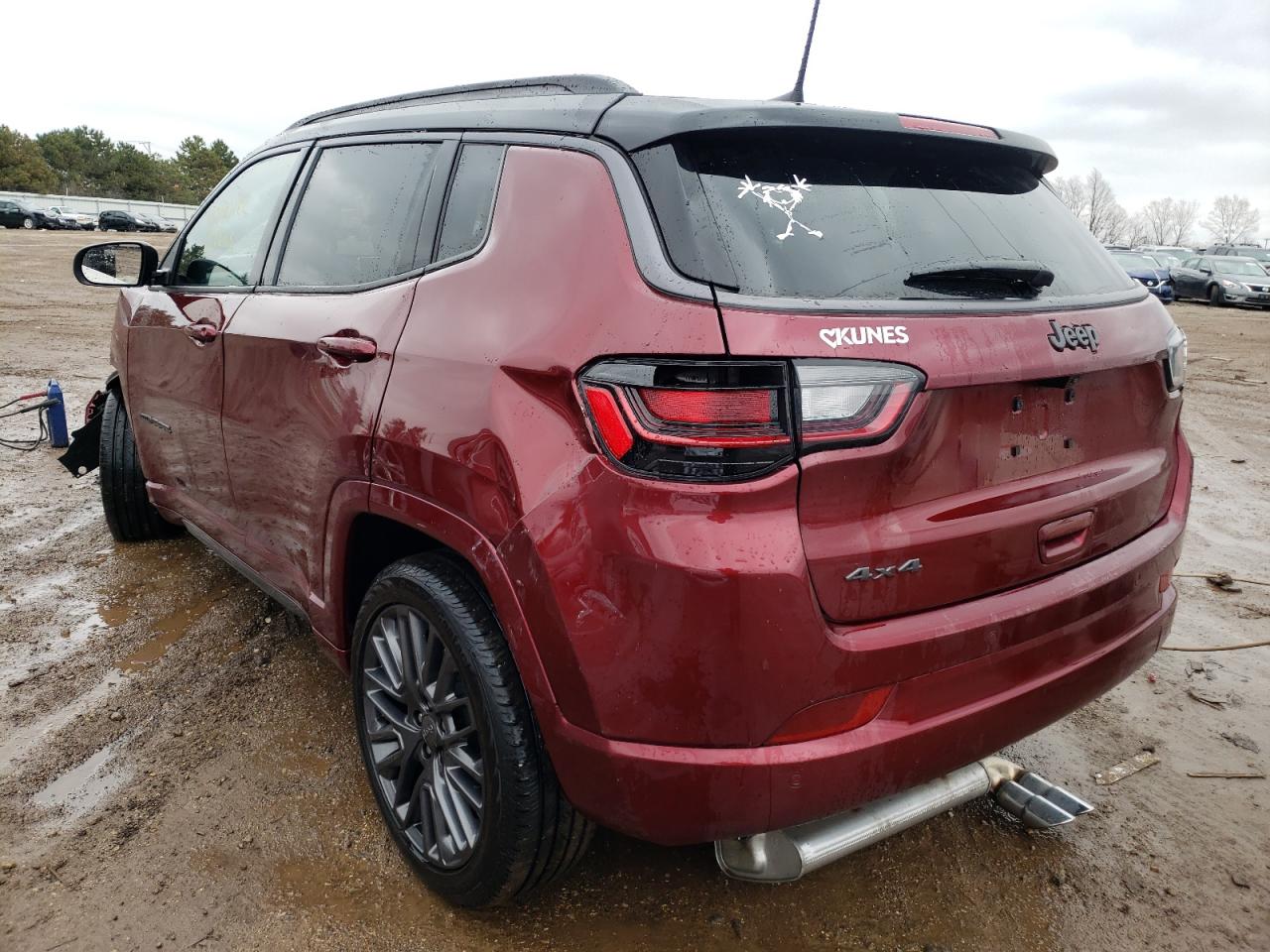 Photo 3 from auction – 2022 JEEP COMPASS LI with VIN 3C4NJDCB8NT114880