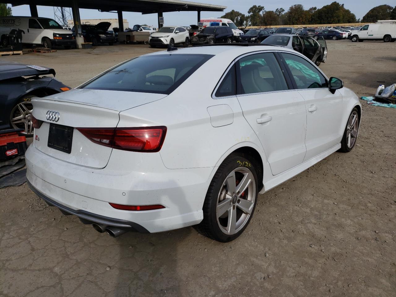 Photo 4 from auction – 2019 AUDI S3 PREMIUM with VIN WAUB1GFFXKA086325