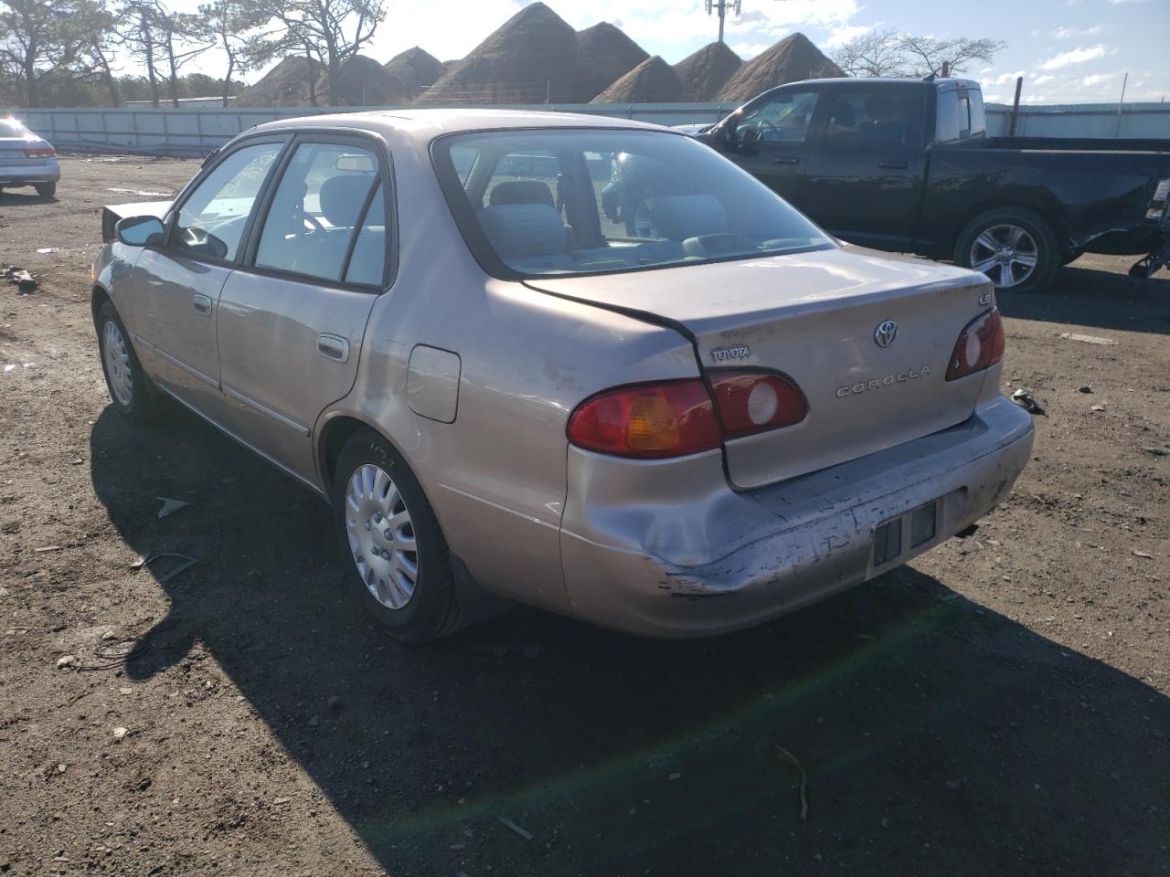 Photo 3 from auction – 2002 TOYOTA COROLLA CE with VIN 2T1BR12E22C527494