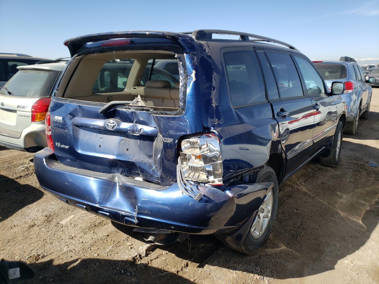 Photo 4 from auction – 2003 TOYOTA HIGHLANDER with VIN JTEHF21A230131726