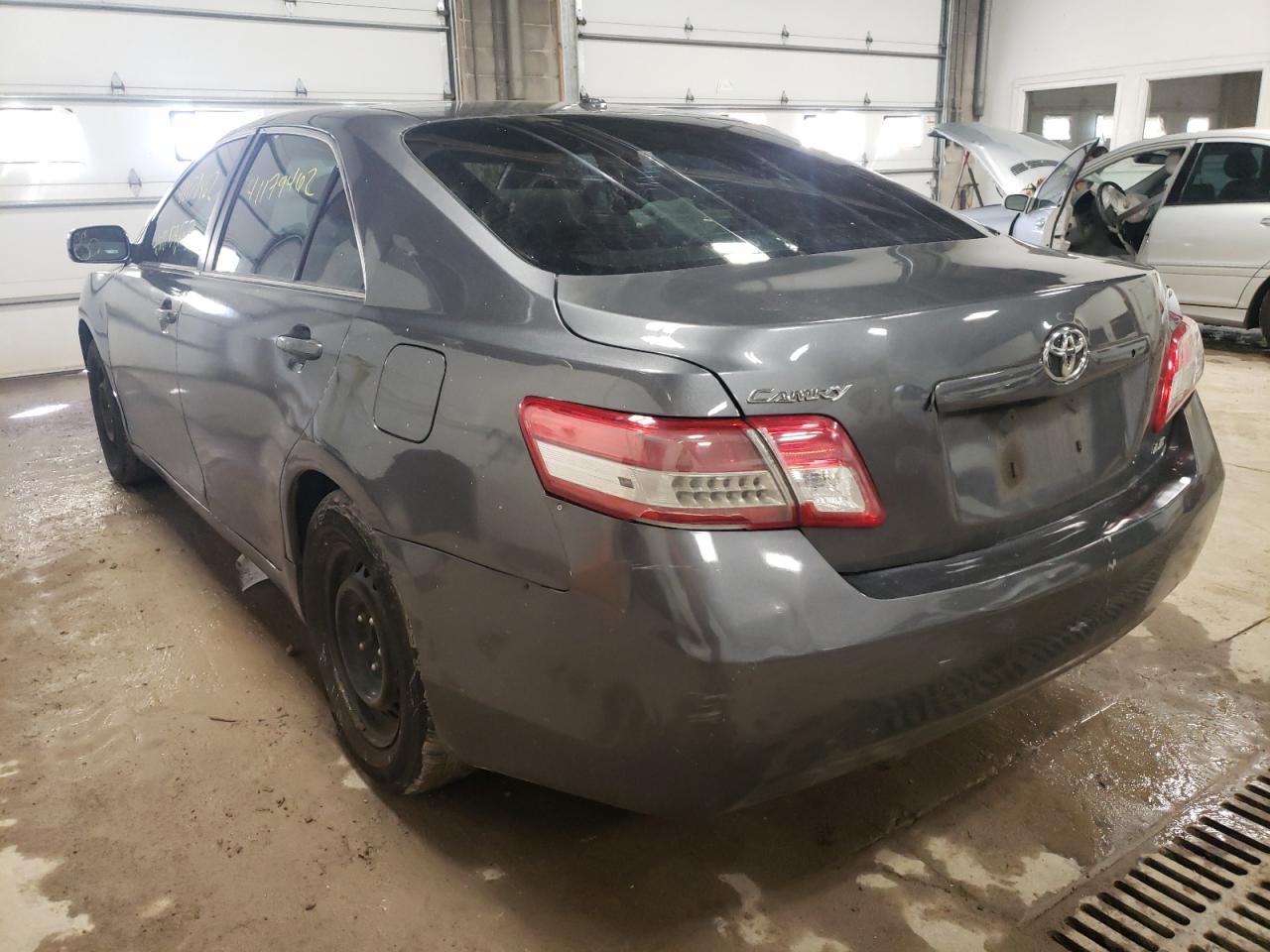 Photo 3 from auction – 2011 TOYOTA CAMRY BASE with VIN 4T4BF3EK0BR115939