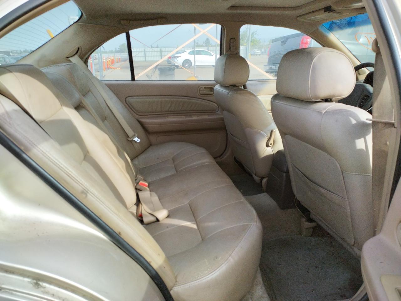 Photo 6 from auction – 1995 NISSAN MAXIMA GLE with VIN JN1CA21D2ST639976