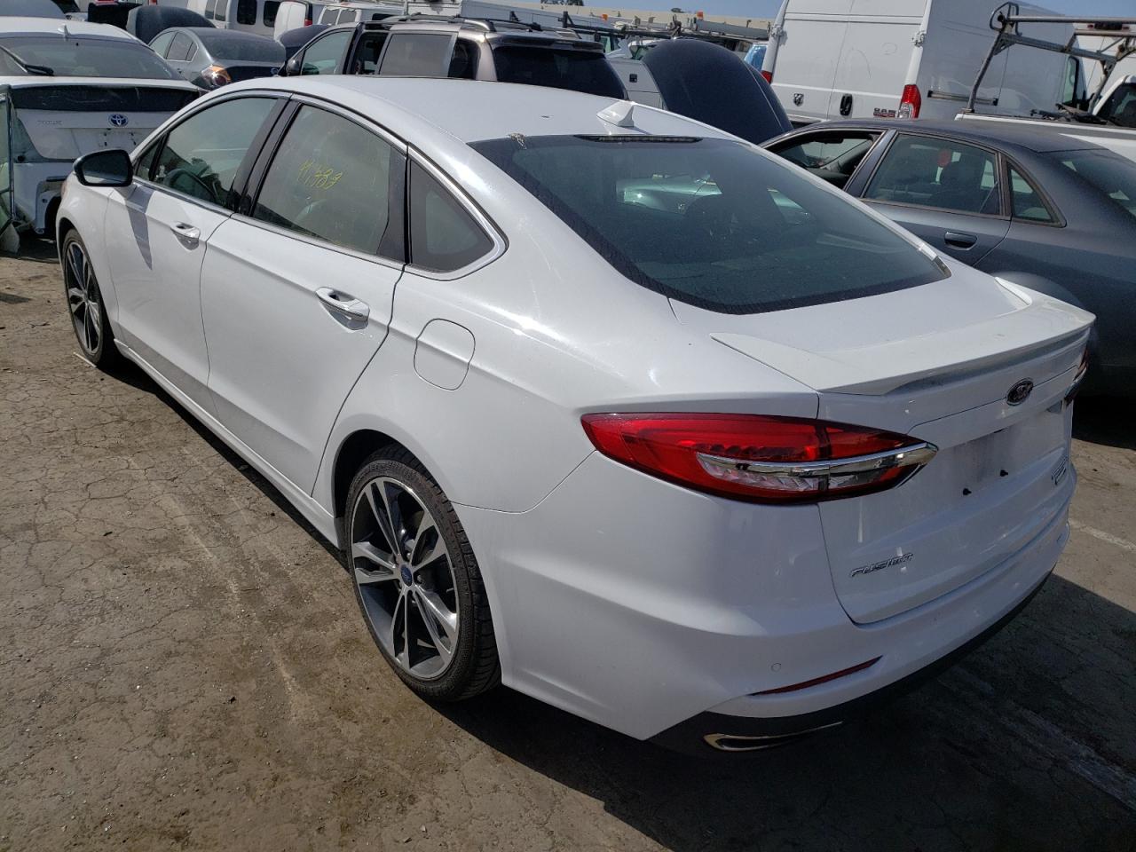 Photo 3 from auction – 2020 FORD FUSION TIT with VIN 3FA6P0D91LR130751