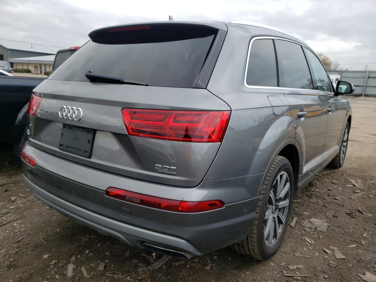Photo 4 from auction – 2017 AUDI Q7 PREMIUM with VIN WA1LAAF70HD009929