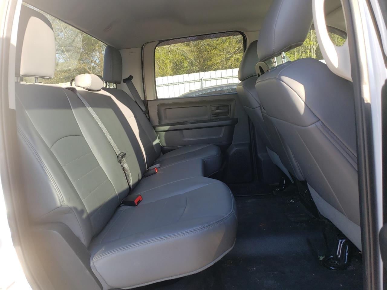 Photo 6 from auction – 2017 RAM 1500 ST with VIN 1C6RR6ST5HS525571