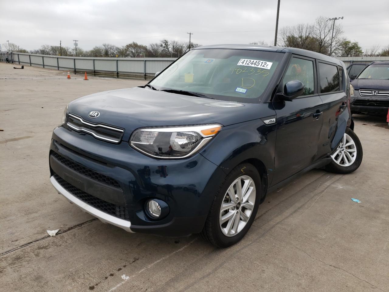 Photo 2 from auction – 2017 KIA SOUL + with VIN KNDJP3A57H7482335
