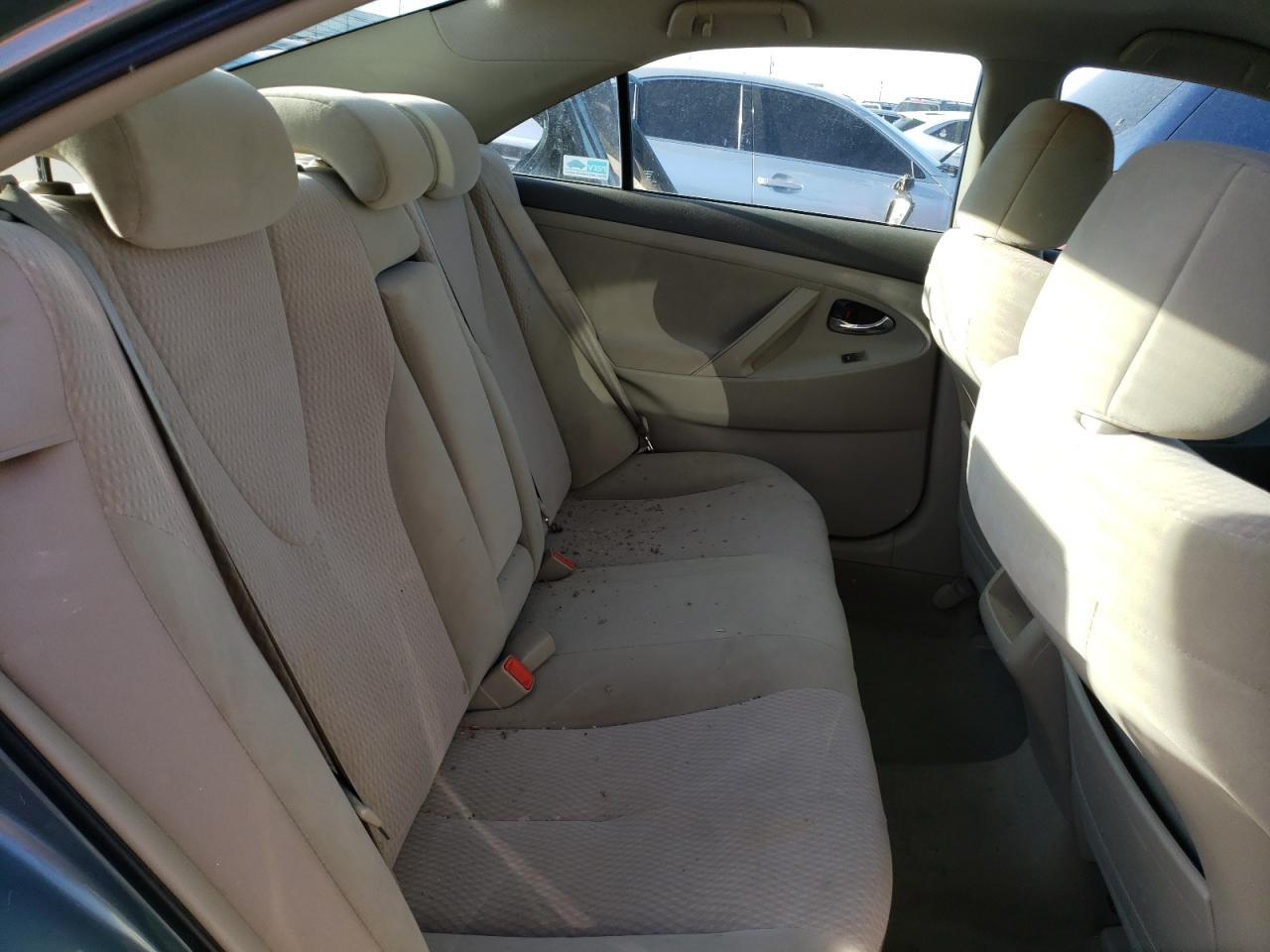 Photo 6 from auction – 2011 TOYOTA CAMRY BASE with VIN 4T1BF3EKXBU630618