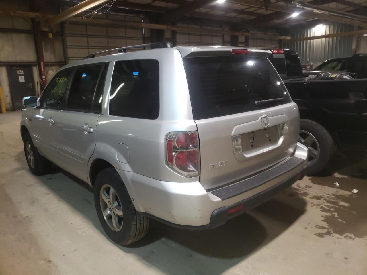 Photo 3 from auction – 2006 HONDA PILOT EX with VIN 5FNYF28426B024654