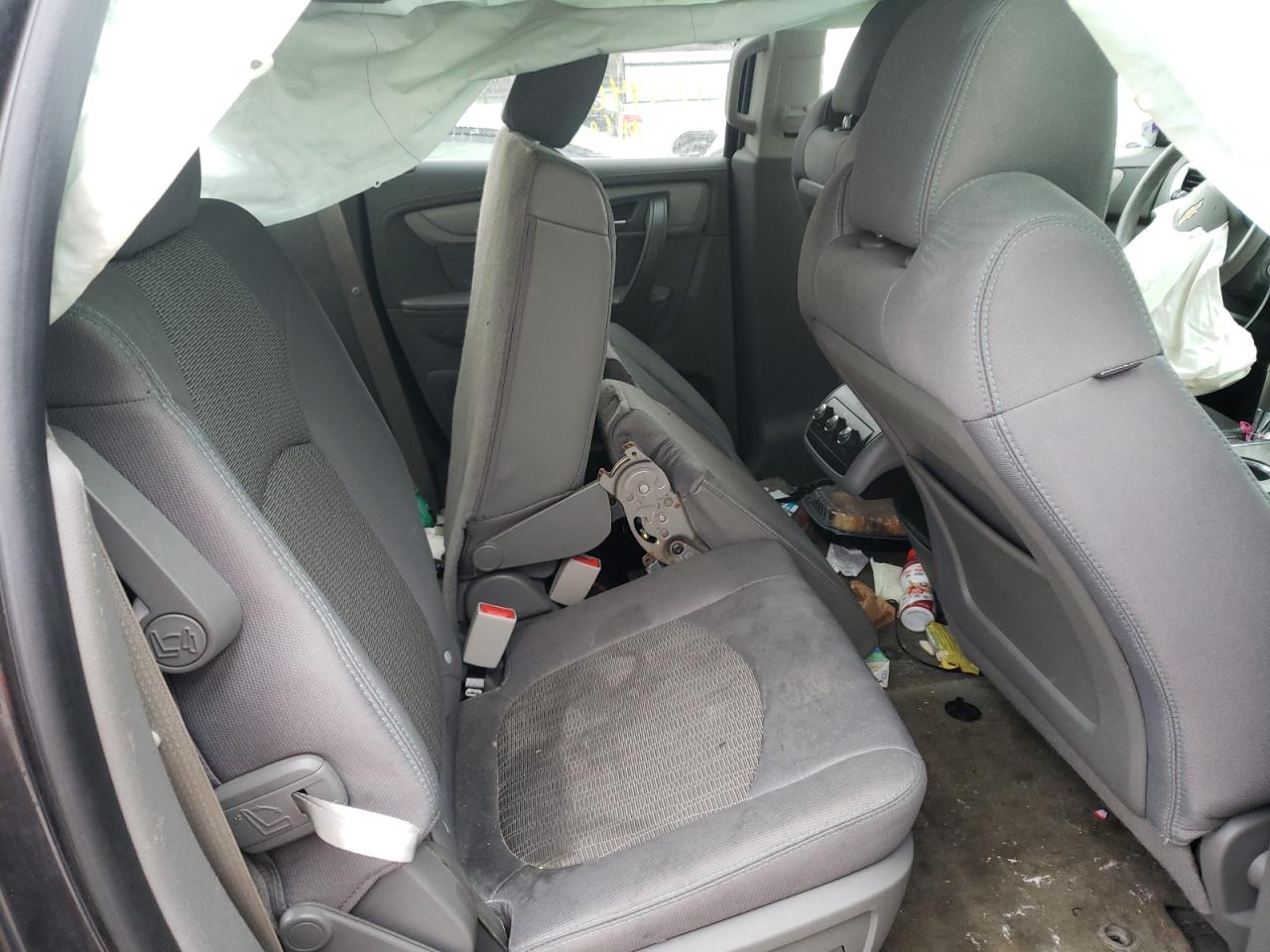 Photo 6 from auction – 2013 CHEVROLET TRAVERSE L with VIN 1GNKRFKD1DJ156833