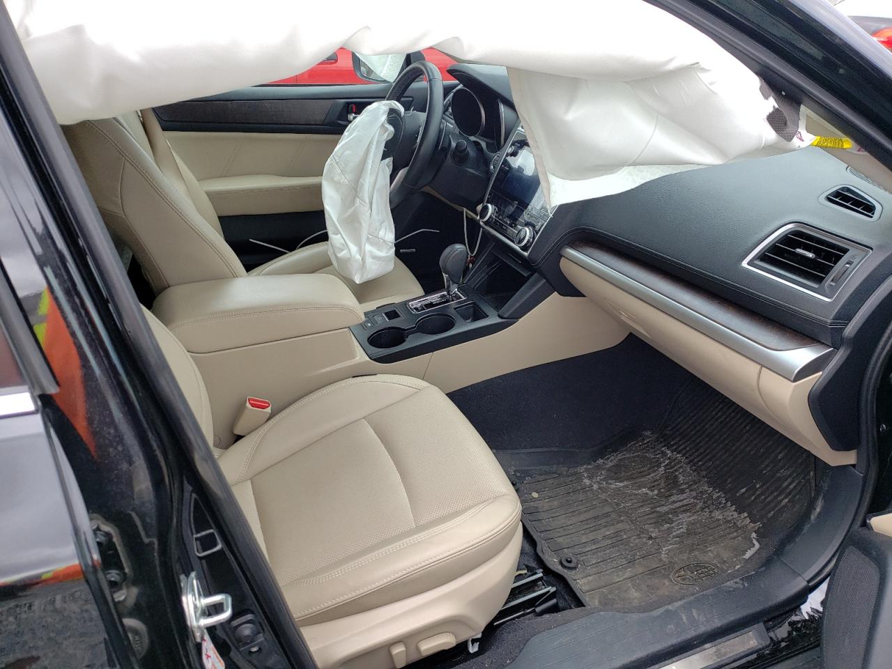 Photo 5 from auction – 2019 SUBARU OUTBACK 3. with VIN 4S4BSEJC6K3233211