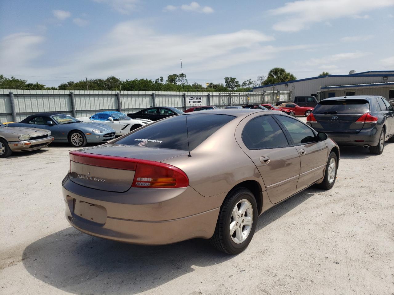 Photo 4 from auction – 2002 DODGE INTREPID E with VIN 2B3AD56M12H144320