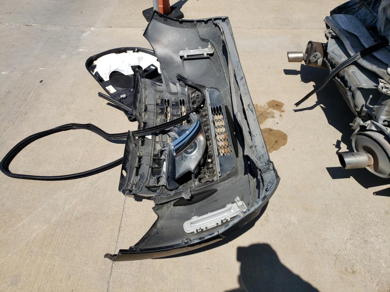 Photo 9 from auction – 2010 ACURA TSX with VIN JH4CU2F63AC026020