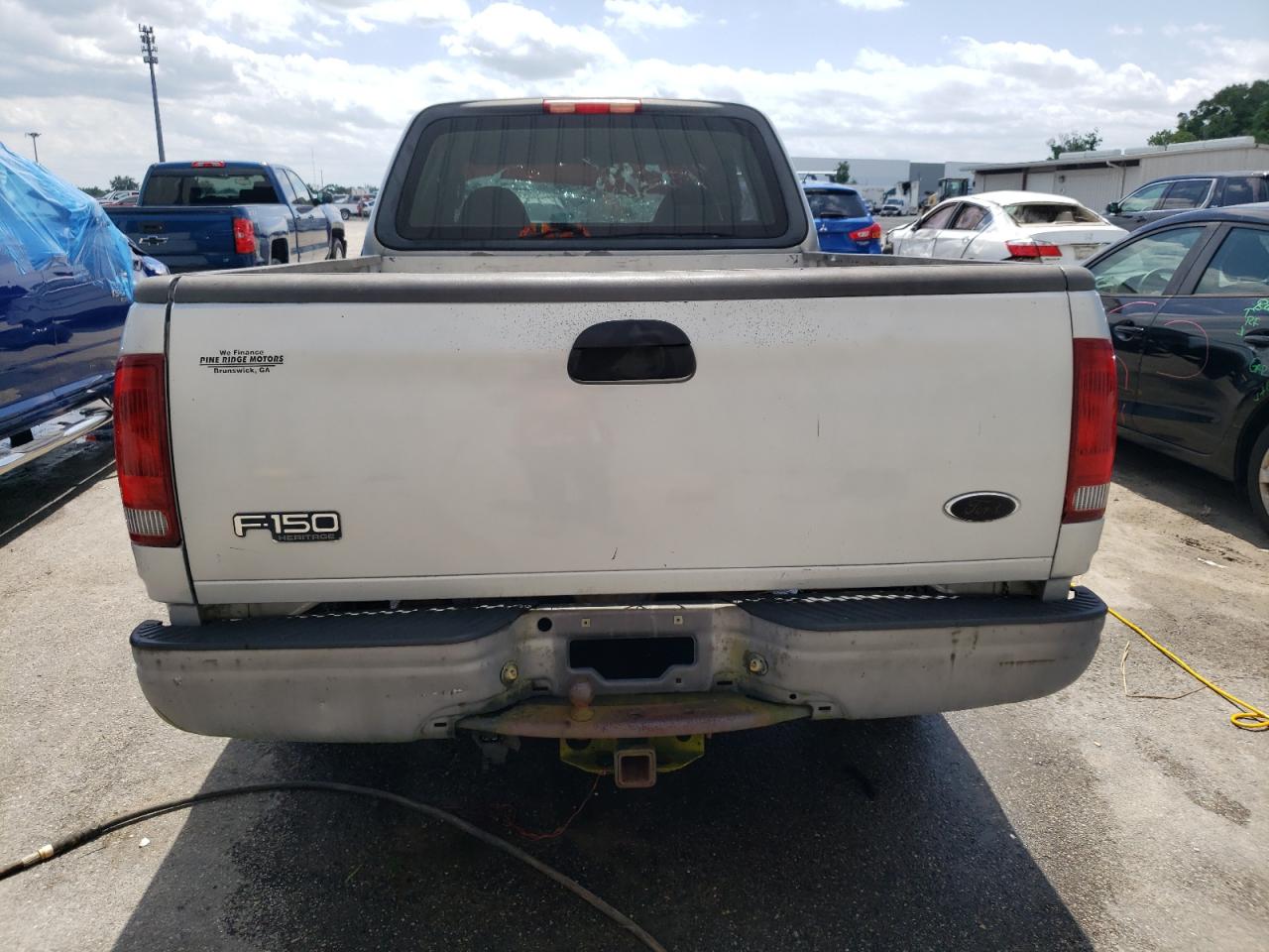 Photo 9 from auction – 2004 FORD F-150 HERI with VIN 2FTRX17264CA92147