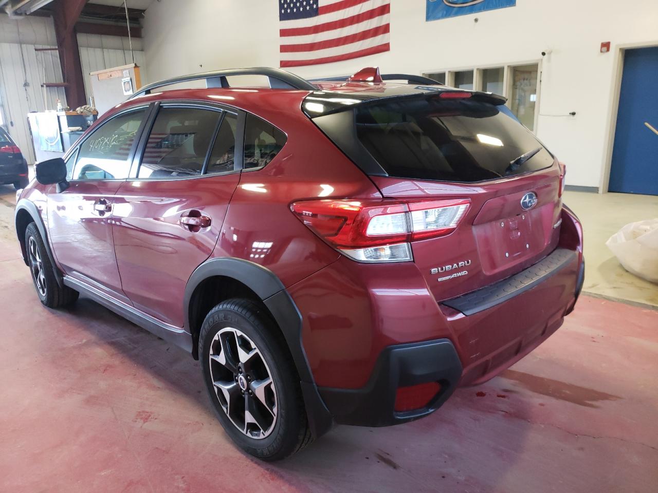 Photo 3 from auction – 2018 SUBARU CROSSTREK with VIN JF2GTABC8J8202978