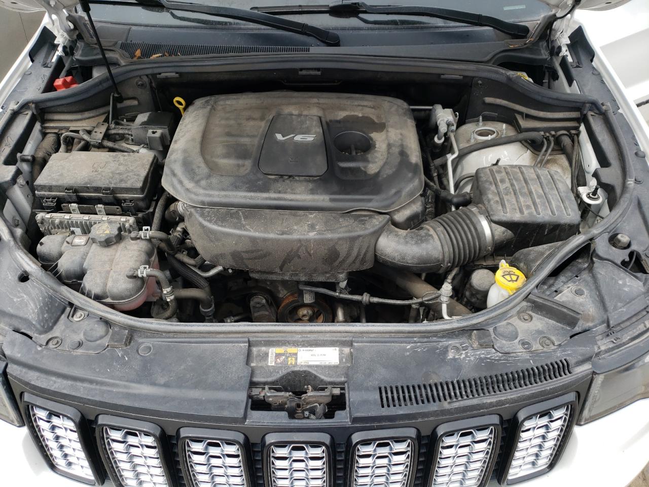 Photo 7 from auction – 2018 JEEP GRAND CHER with VIN 1C4RJFAG4JC487383