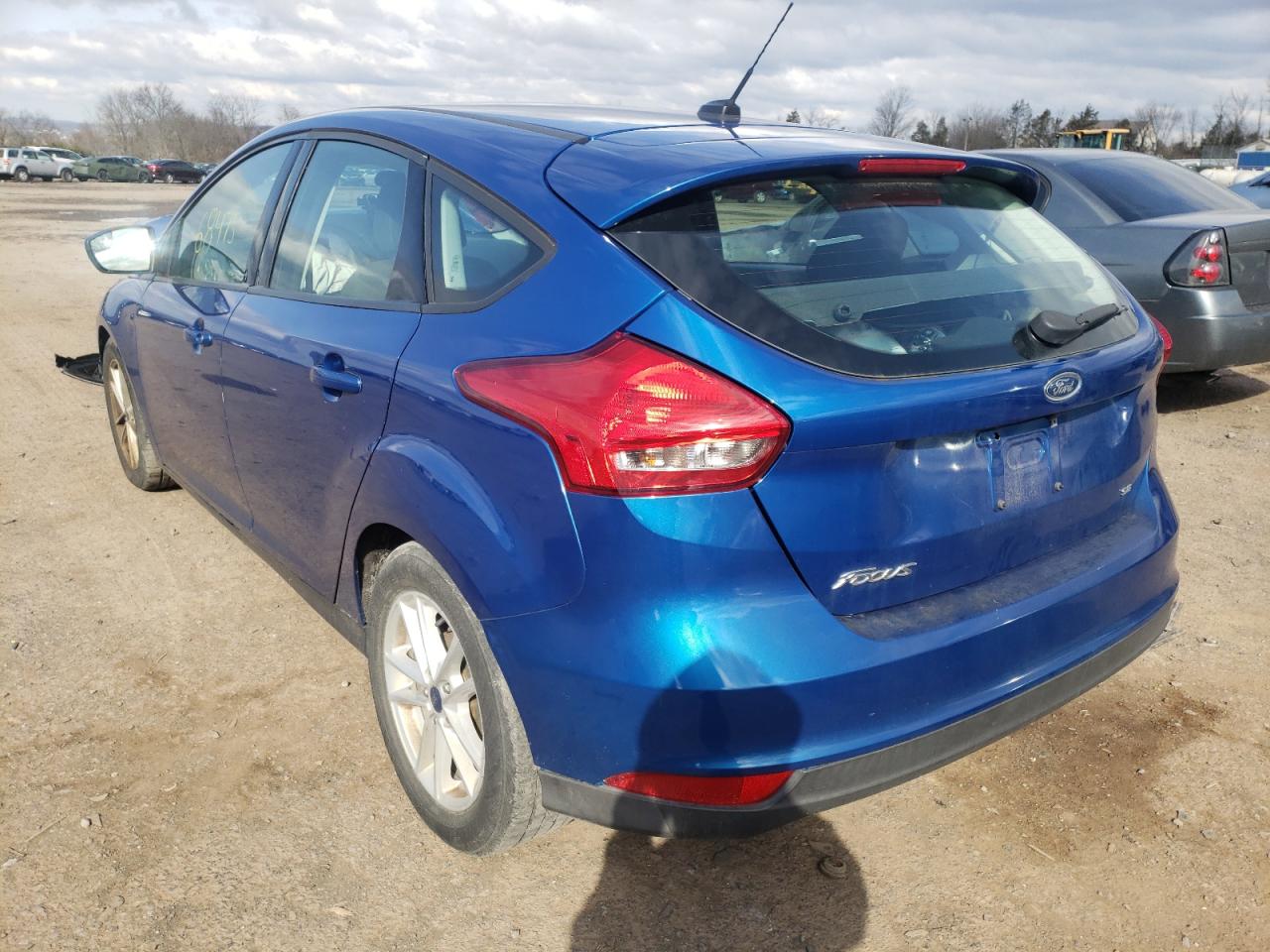 Photo 3 from auction – 2018 FORD FOCUS SE with VIN 1FADP3K22JL288767