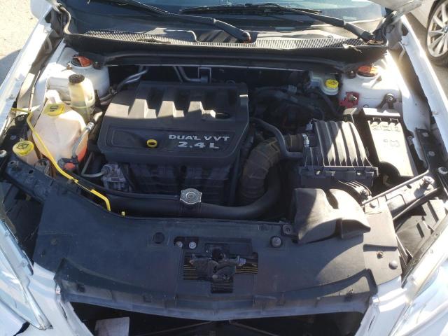 Photo 7 from auction – 2013 CHRYSLER 200 TOURIN with VIN 1C3CCBBB7DN540148