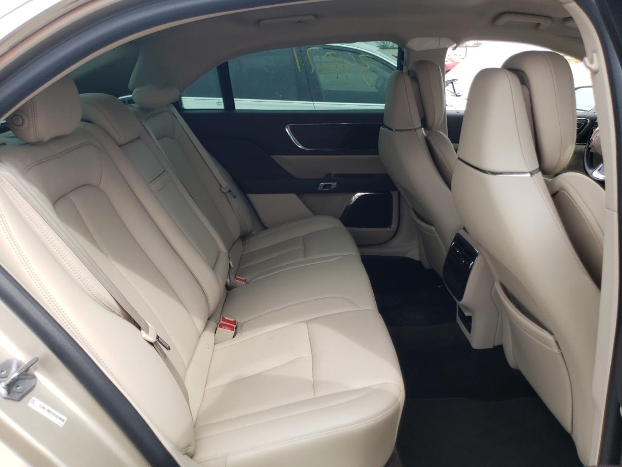 Photo 6 from auction – 2017 LINCOLN CONTINENTA with VIN 1LN6L9SKXH5609448
