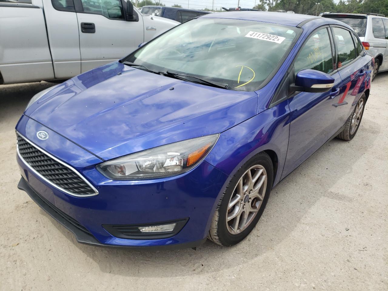 Photo 2 from auction – 2015 FORD FOCUS SE with VIN 1FADP3F23FL374008