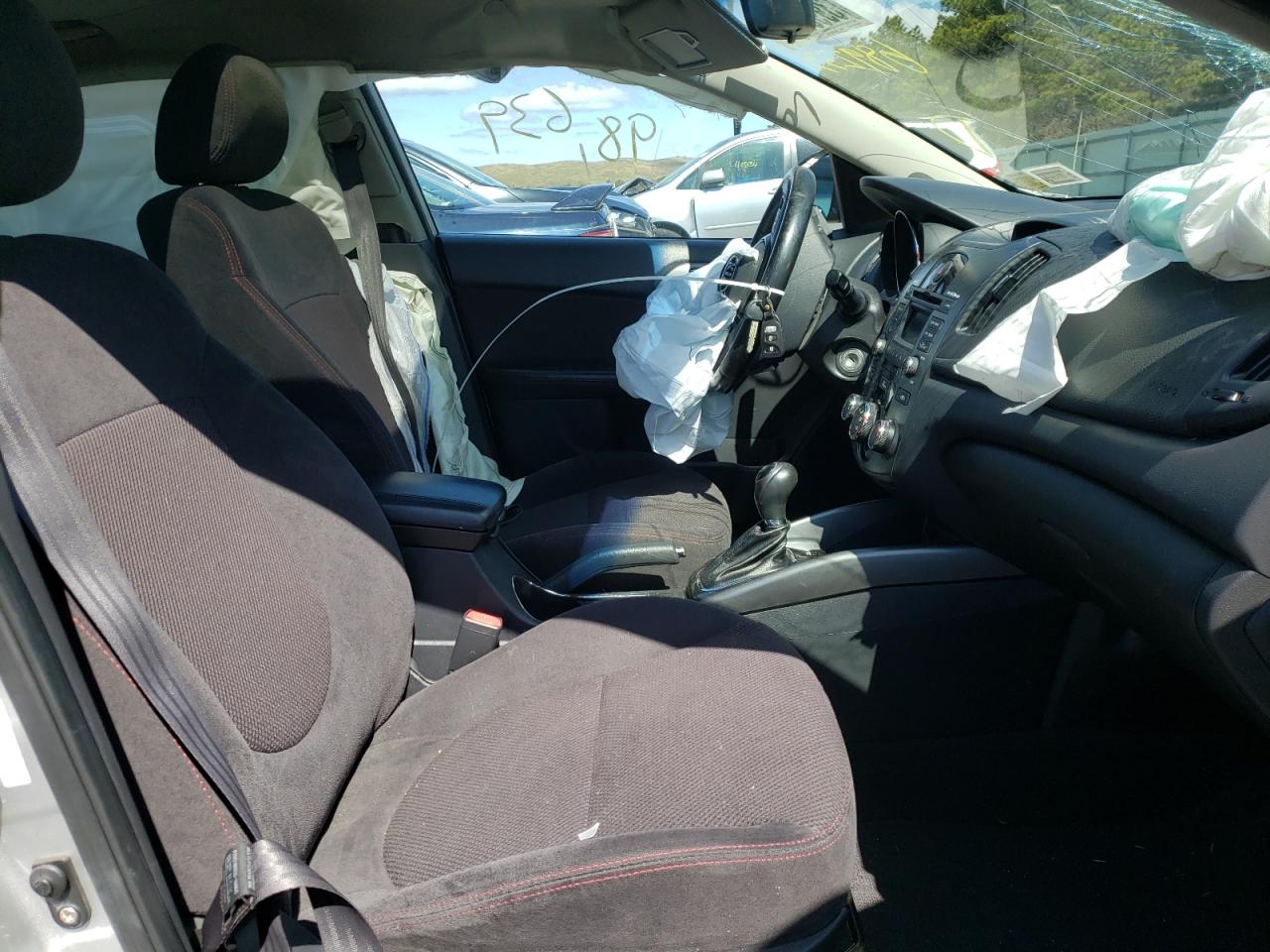 Photo 5 from auction – 2013 KIA FORTE SX with VIN KNAFW5A37D5689233