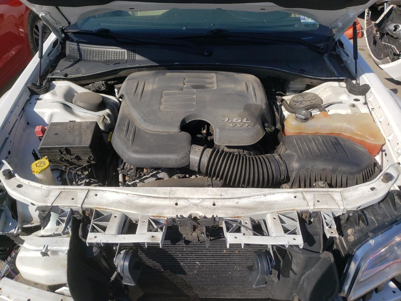 Photo 7 from auction – 2013 CHRYSLER 300 with VIN 2C3CCARG3DH527997