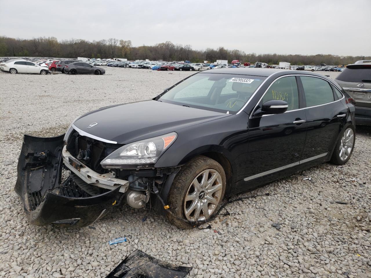 Photo 2 from auction – 2011 HYUNDAI EQUUS SIGN with VIN KMHGH4JF9BU036181