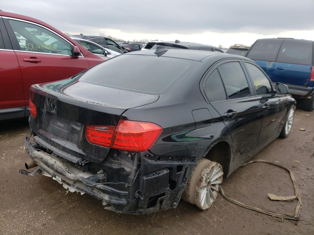 Photo 4 from auction – 2014 BMW 320 I XDRI with VIN WBA3C3G52ENS68370