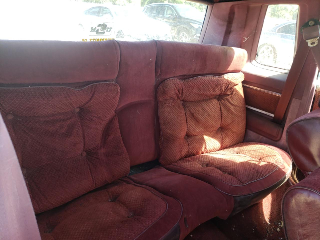 Photo 6 from auction – 1981 OLDSMOBILE CUTLASS SU with VIN 1G3AM47A3BR490768