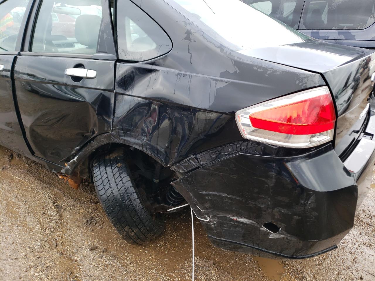 Photo 9 from auction – 2008 FORD FOCUS SE with VIN 1FAHP35N18W163646