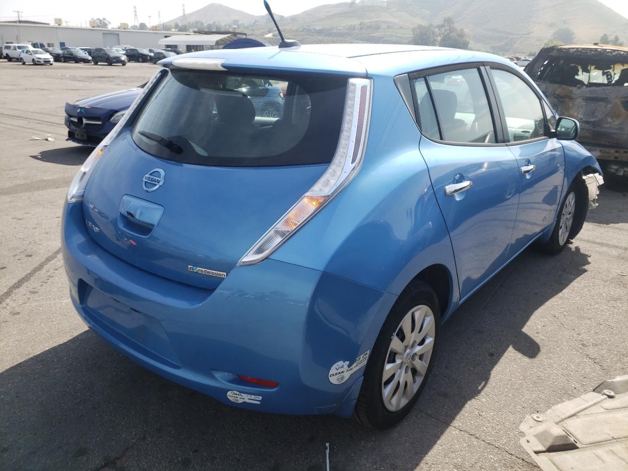 Photo 4 from auction – 2014 NISSAN LEAF S with VIN 1N4AZ0CPXEC333515