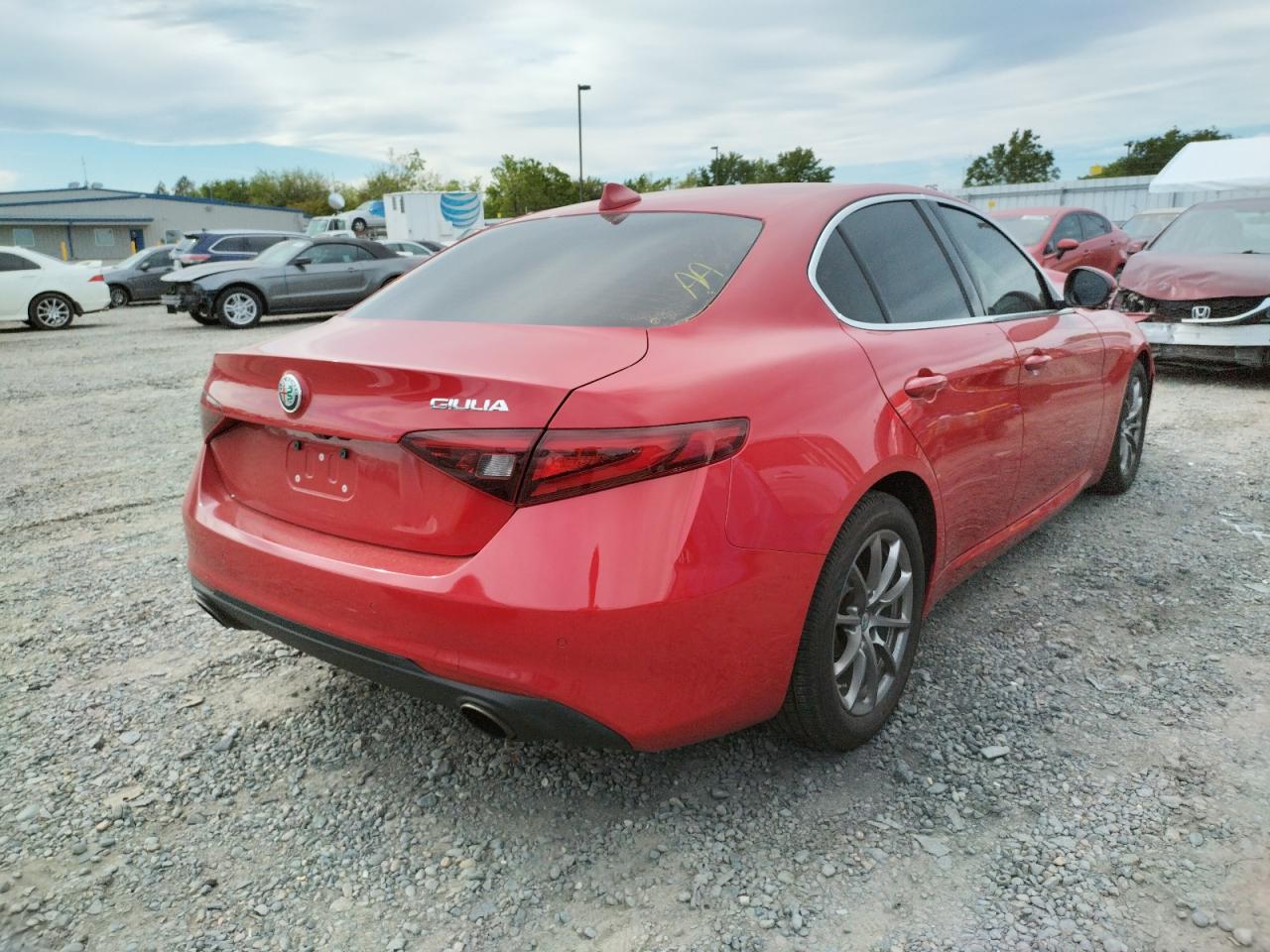 Photo 4 from auction – 2018 ALFA ROMEO GIULIA with VIN ZARFAEBN1J7564140
