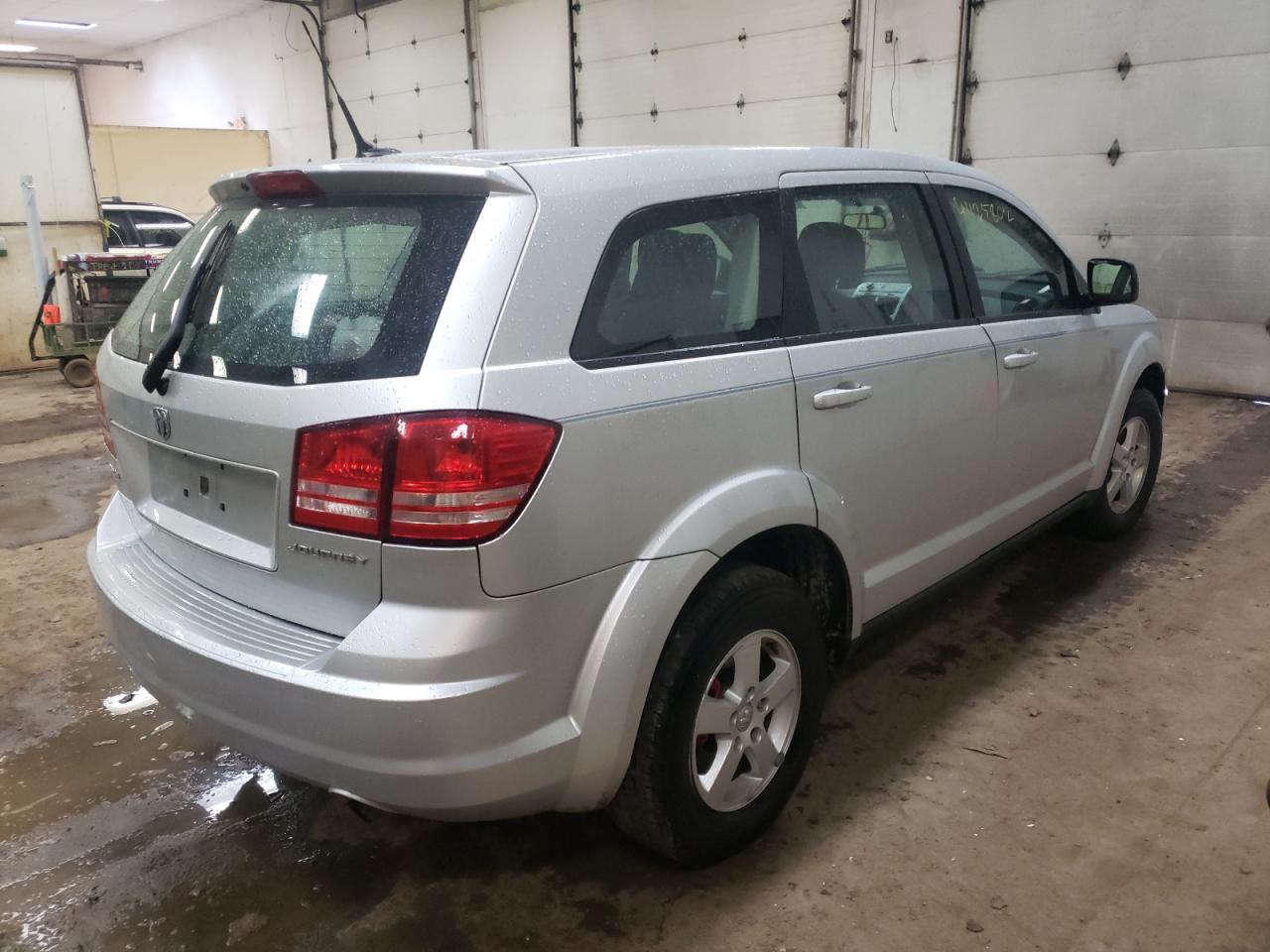 Photo 4 from auction – 2010 DODGE JOURNEY SE with VIN 3D4PG4FB5AT183607