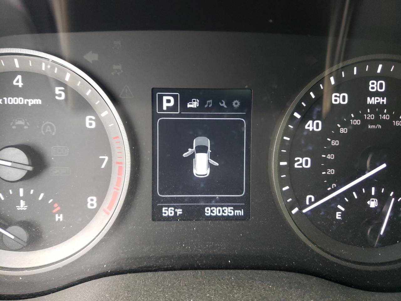 Photo 8 from auction – 2018 HYUNDAI TUCSON SEL with VIN KM8J3CA49JU729327
