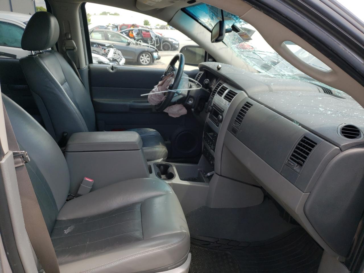 Photo 5 from auction – 2006 DODGE DURANGO LI with VIN 1D4HD58276F179981