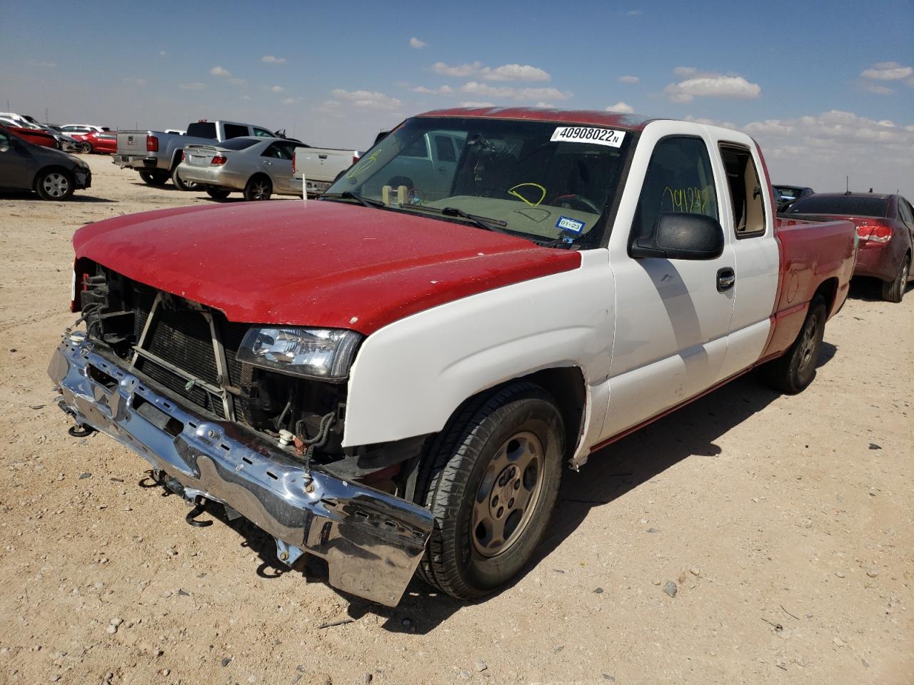 Photo 2 from auction – 2004 CHEVROLET SILVERADO with VIN 2GCEC19V541158717