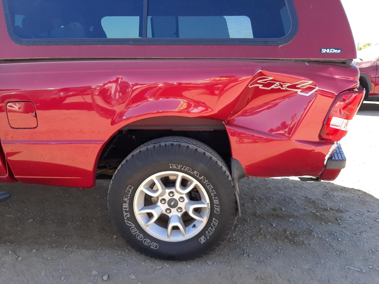 Photo 9 from auction – 2010 FORD RANGER SUP with VIN 1FTLR4FE2APA12852