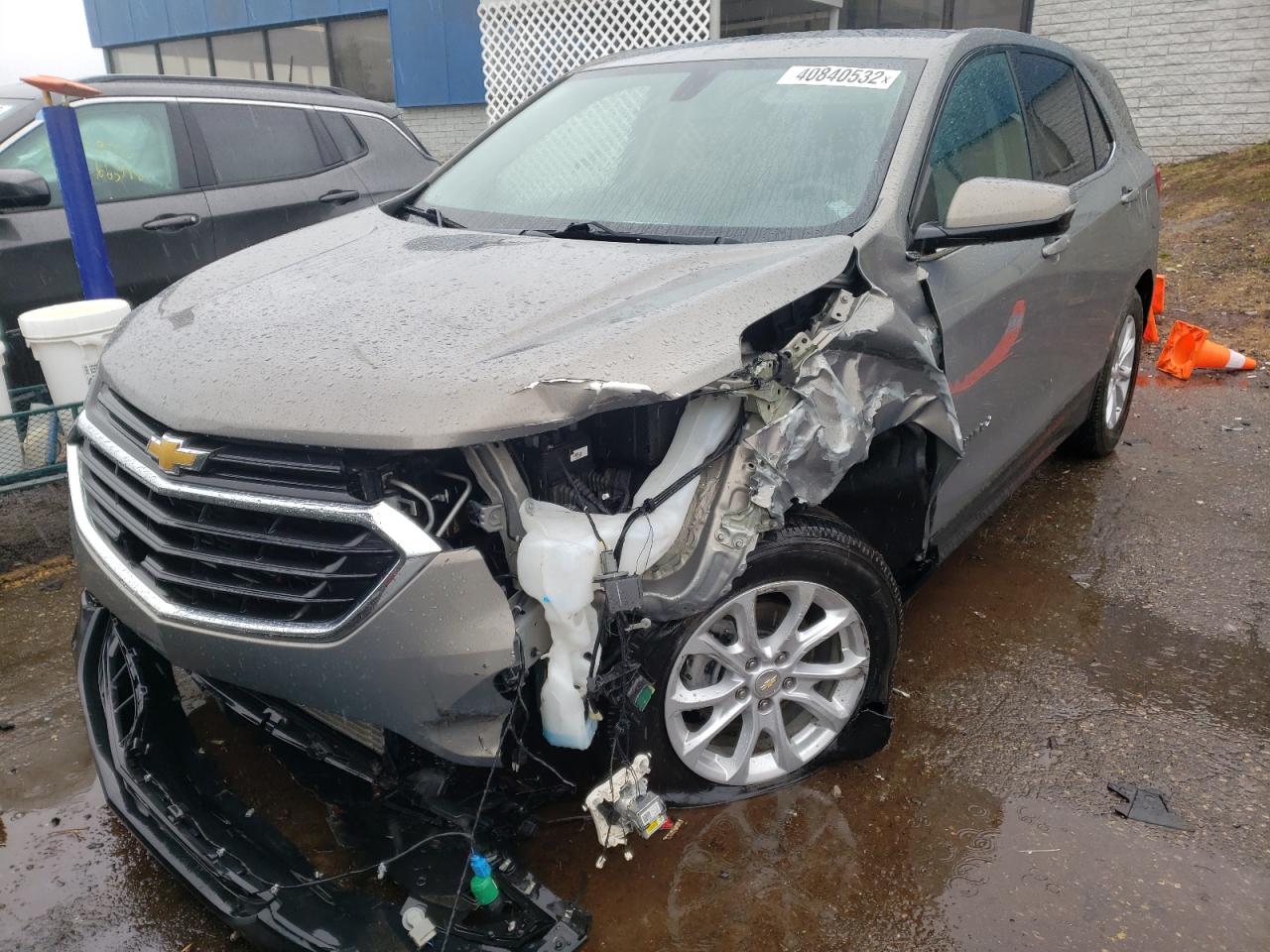 Photo 2 from auction – 2018 CHEVROLET EQUINOX LT with VIN 3GNAXJEV5JS580339