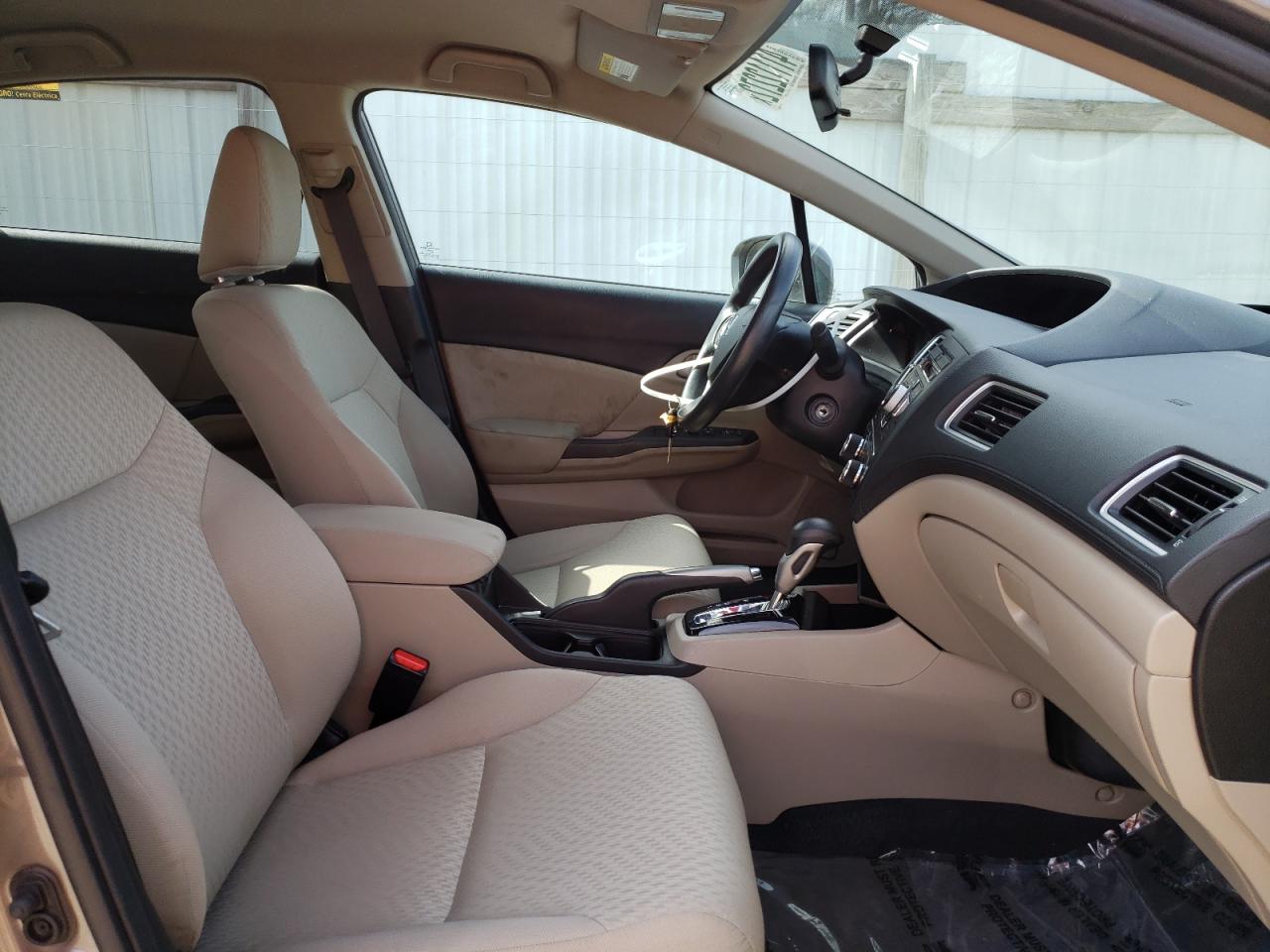 Photo 5 from auction – 2015 HONDA CIVIC LX with VIN 19XFB2F59FE015289