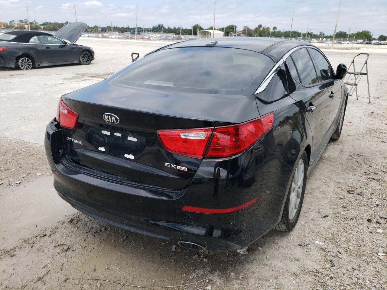 Photo 4 from auction – 2015 KIA OPTIMA EX with VIN 5XXGN4A74FG441561