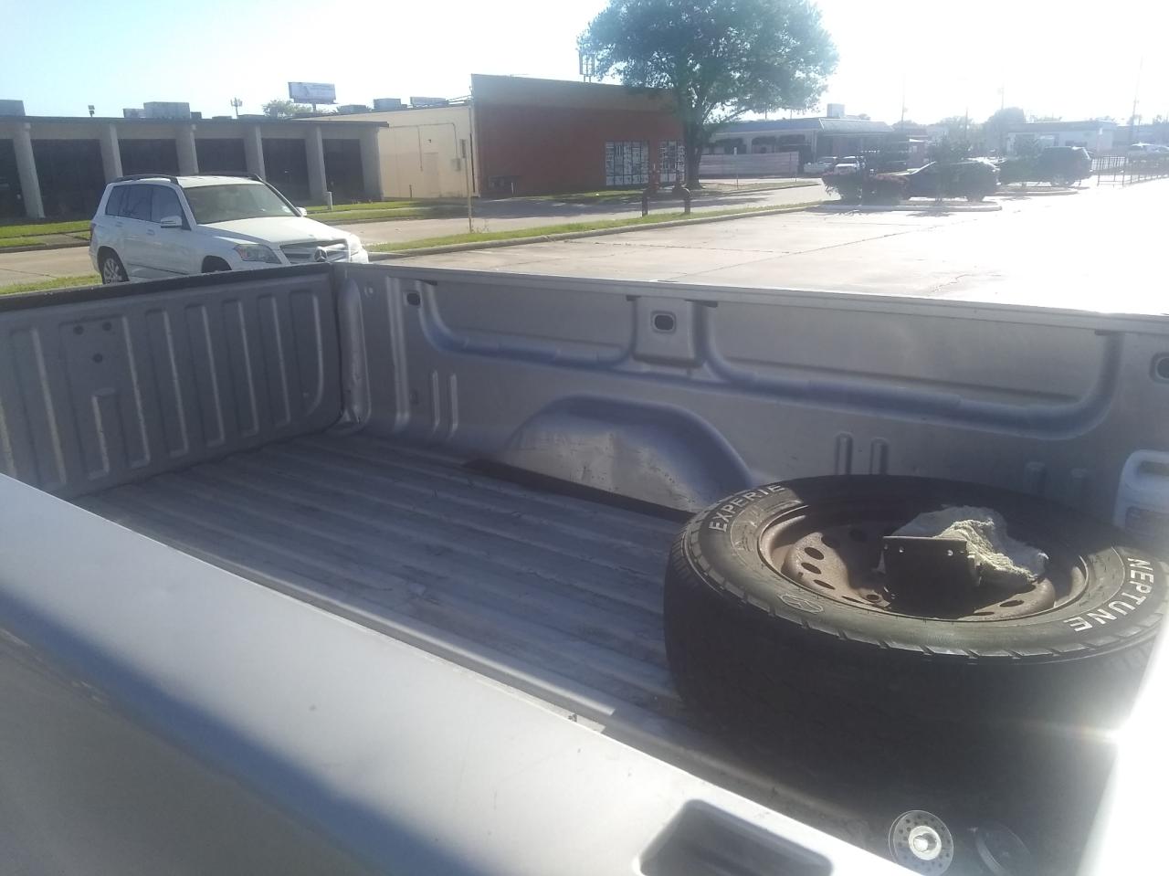Фото 6 с аукциона – 2008 GMC SIERRA C15 с VIN 1GTEC14C98E145883